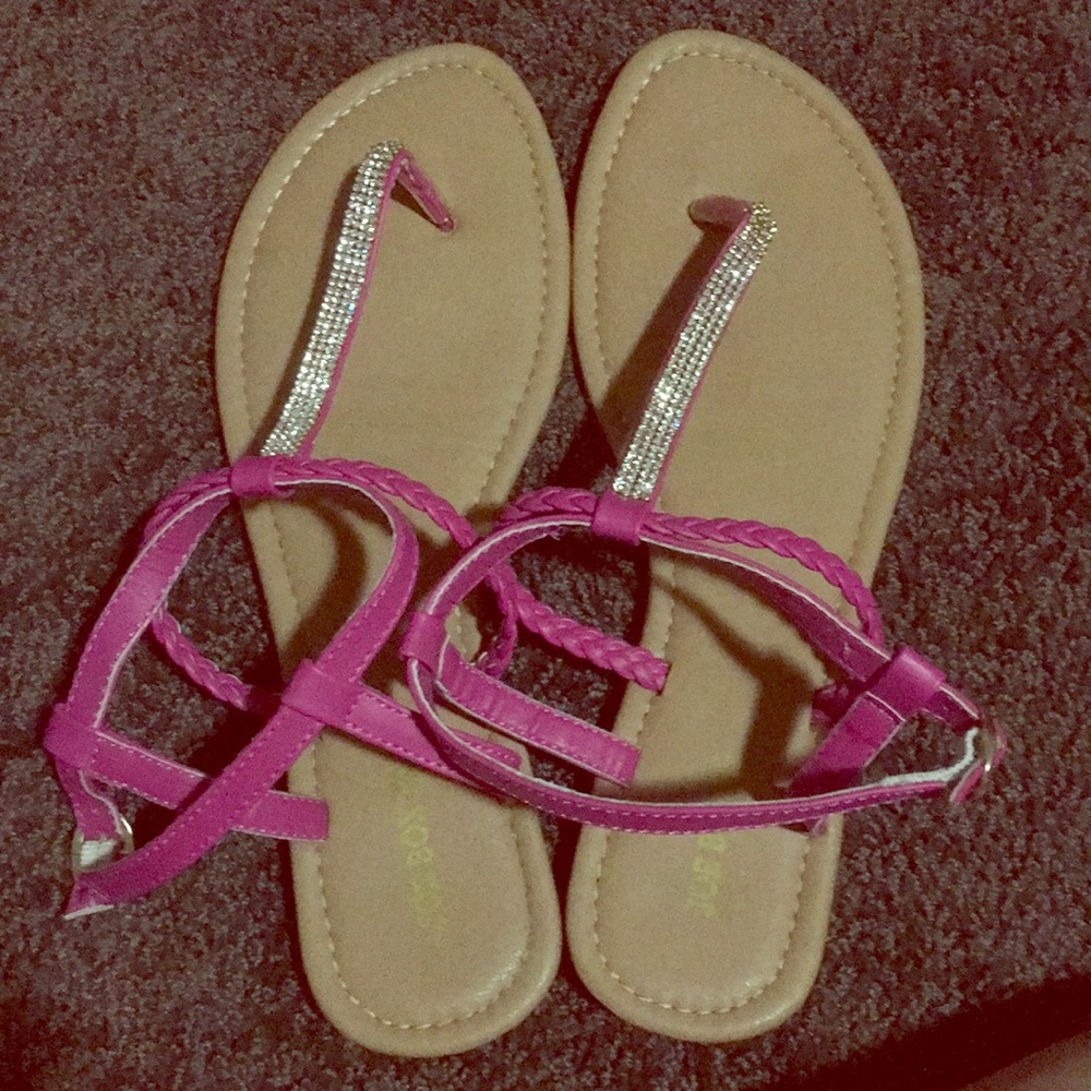 Sandles